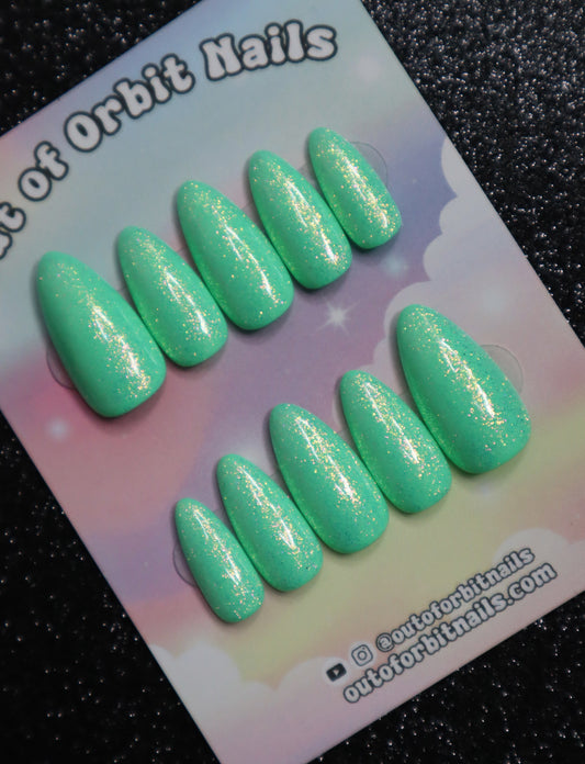 Sour Apple Frosting